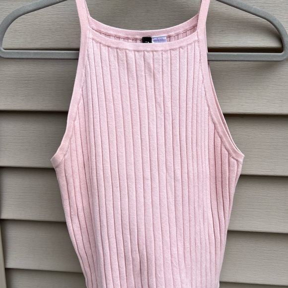 Divided Pink Ribbed Tank Top - Picture 1 of 4